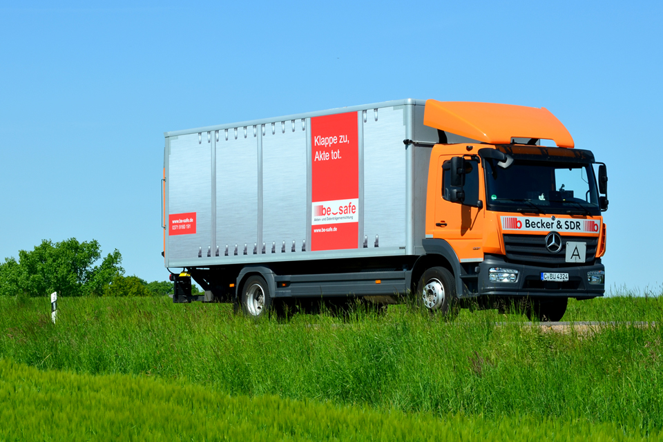 Sichere Sammlung und Transport von Akten – Becker SDR